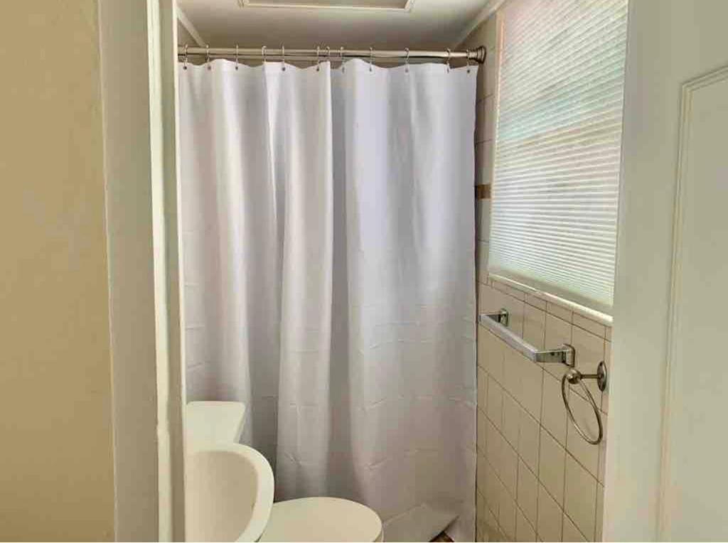 Private Room Near Miami Airport - Free Parking - 01 Exterior photo